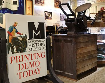 Printing Exhibit News Flash Carousel