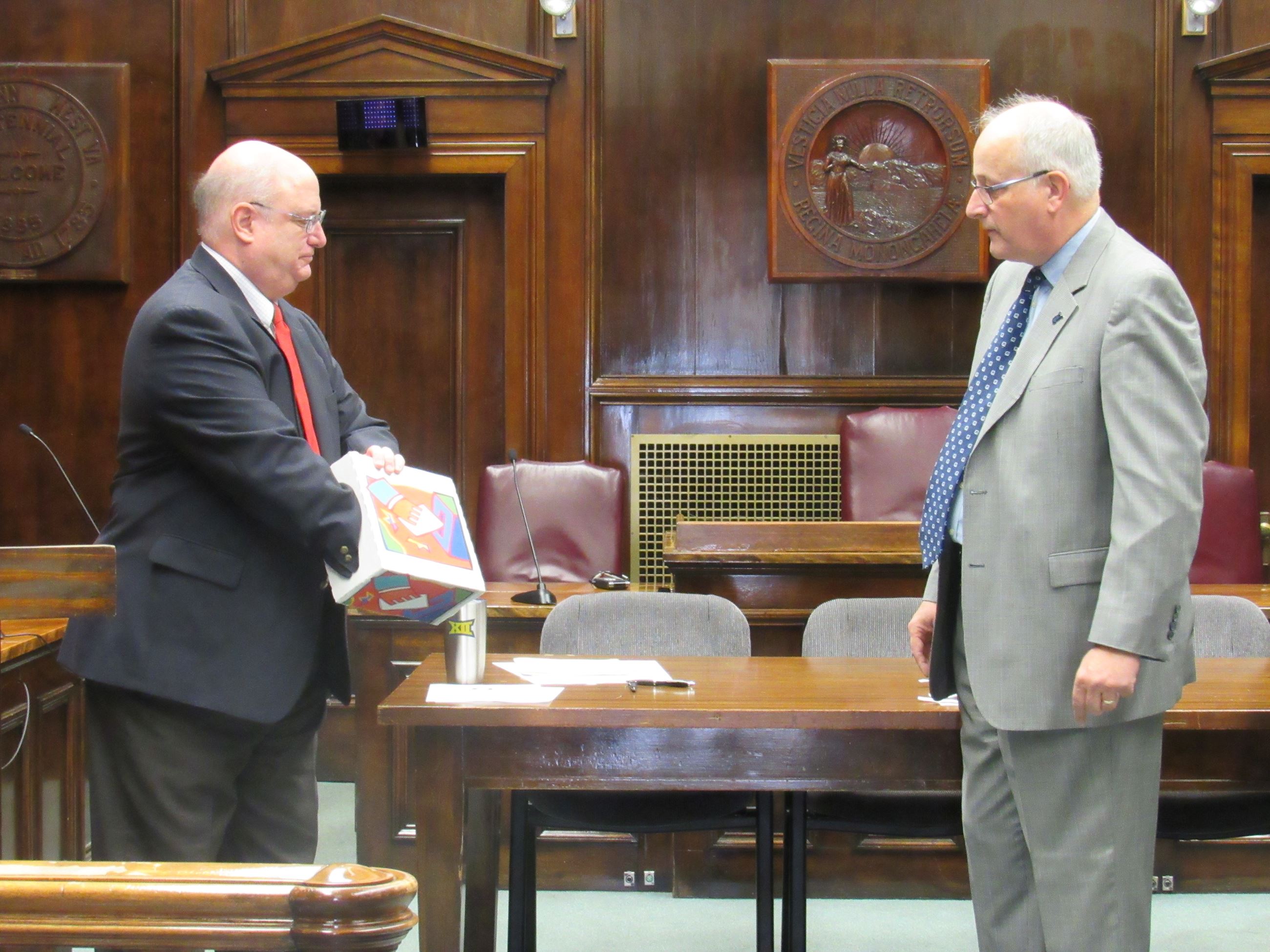 Pulling Out a Candidate From the Box